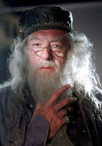 200px-ProfessorDumbledore.jpg